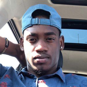 Meet your Posher, Nando